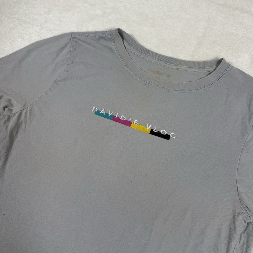 David Dobrik‎ David's Vlog Fanjoy YouTube T-Shirt Adult Medium Blue